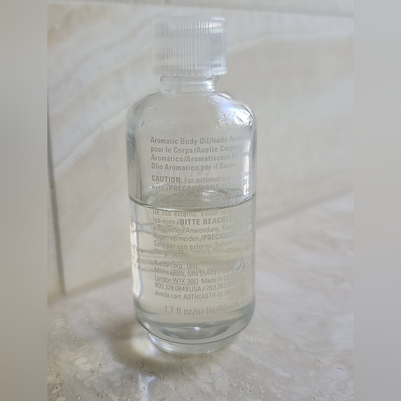 Aveda Calming Composition, 1.7 fl oz/50 mL - Picture 2 of 3